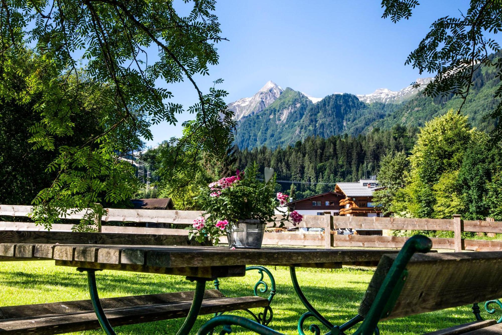 Apartment Muehle - Including Summercard, Sauna, Kaprun's Largest Private Garden With Panoramic View *
